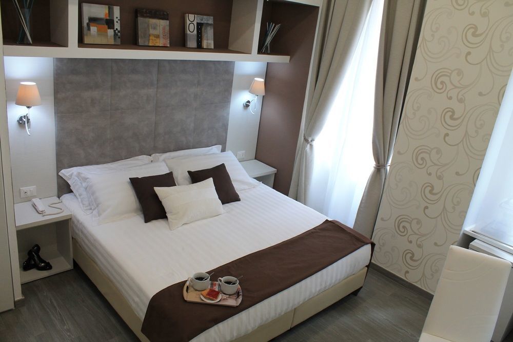 Elenoire Rooms & Suite Rome Exterior photo