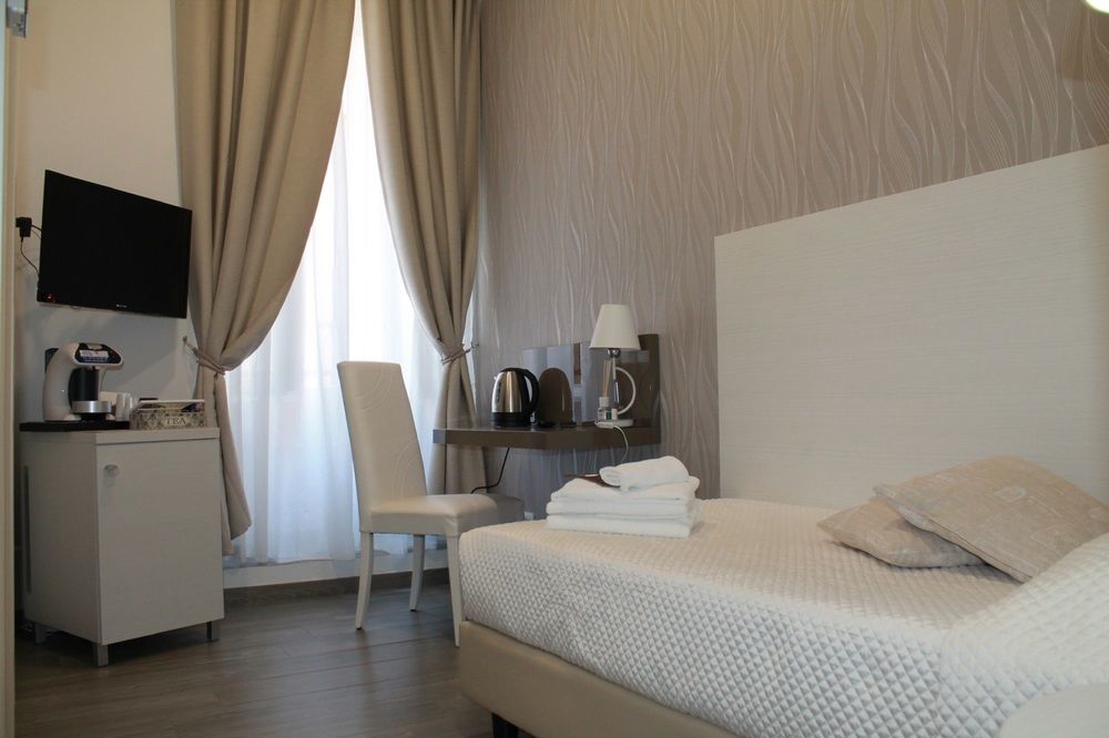 Elenoire Rooms & Suite Rome Exterior photo