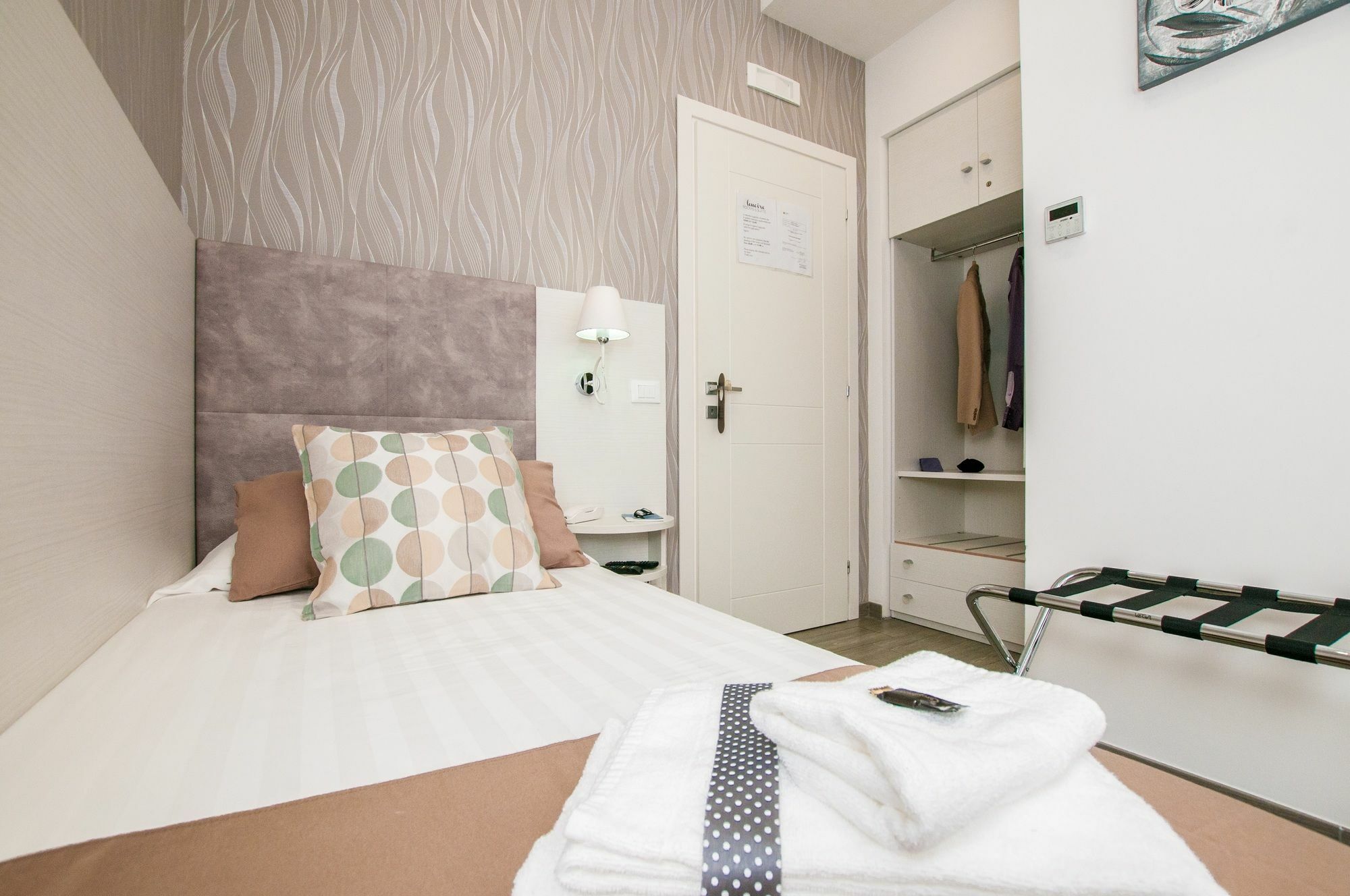 Elenoire Rooms & Suite Rome Exterior photo